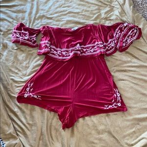 Red/white detailed romper